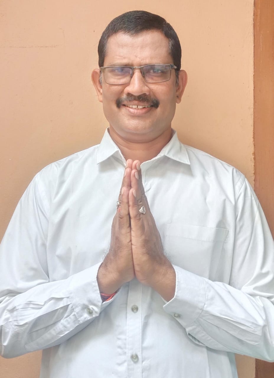 Portrait of Manapuram Suresh Kumar, Founder Chairman